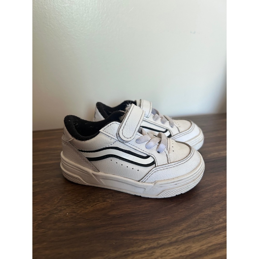 Vans Toddler 6.0 White Black Leather Low Top Sneakers Hook and Loop‎ 721356